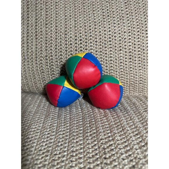 Set Of 3 Multicolor Juggling Balls Filled With Colored Plastic Pellets - Picture 2 of 5